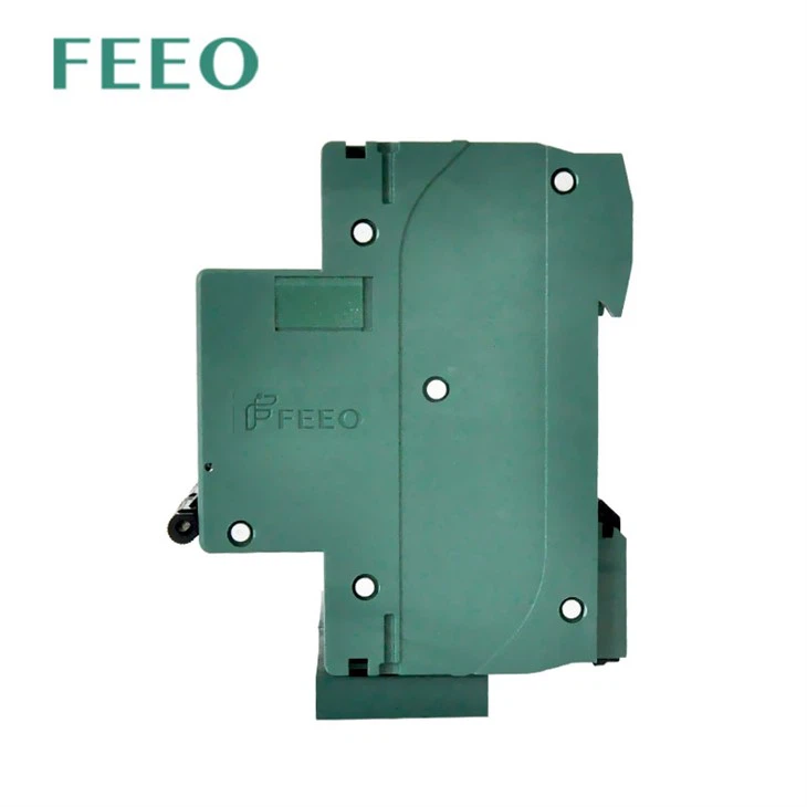 DC MCB 4P 1000VDC 10KA 125A DC Circuit Breaker